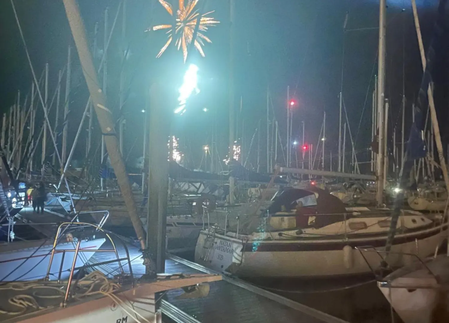 Bateau-hôtel Hotel Bateau A Quai, Logement Atypique Chaleureux à Perros-Guirec