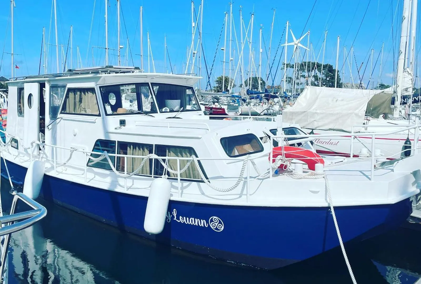 Hotel Bateau A Quai, Logement Atypique Chaleureux à Perros-Guirec